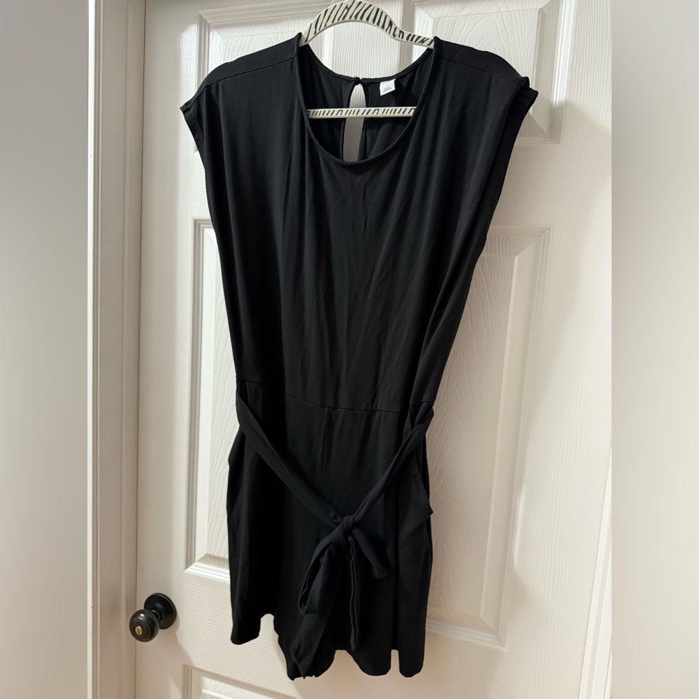 Old Navy Black Tie-Belt Romper